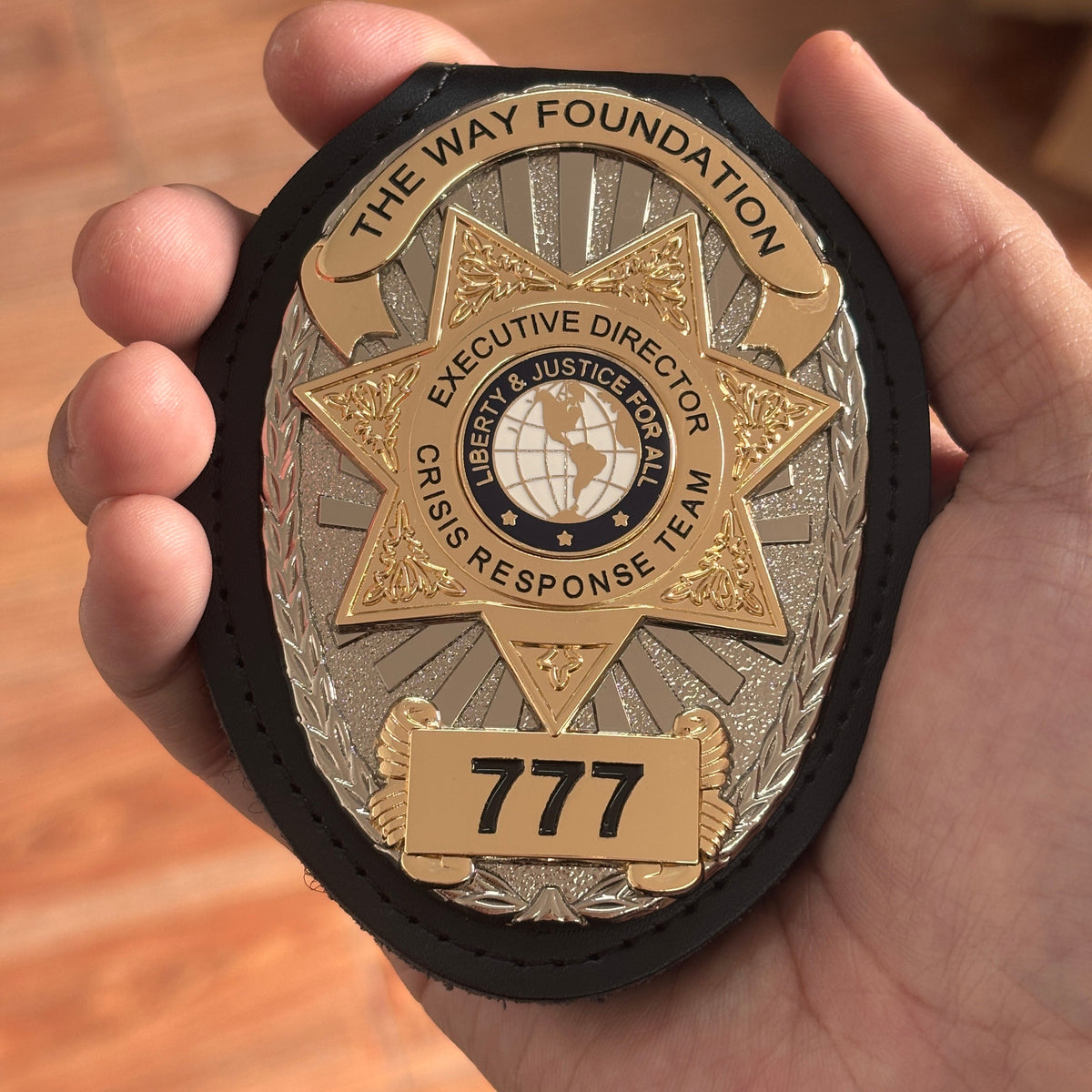 Customizable Badge MA14
