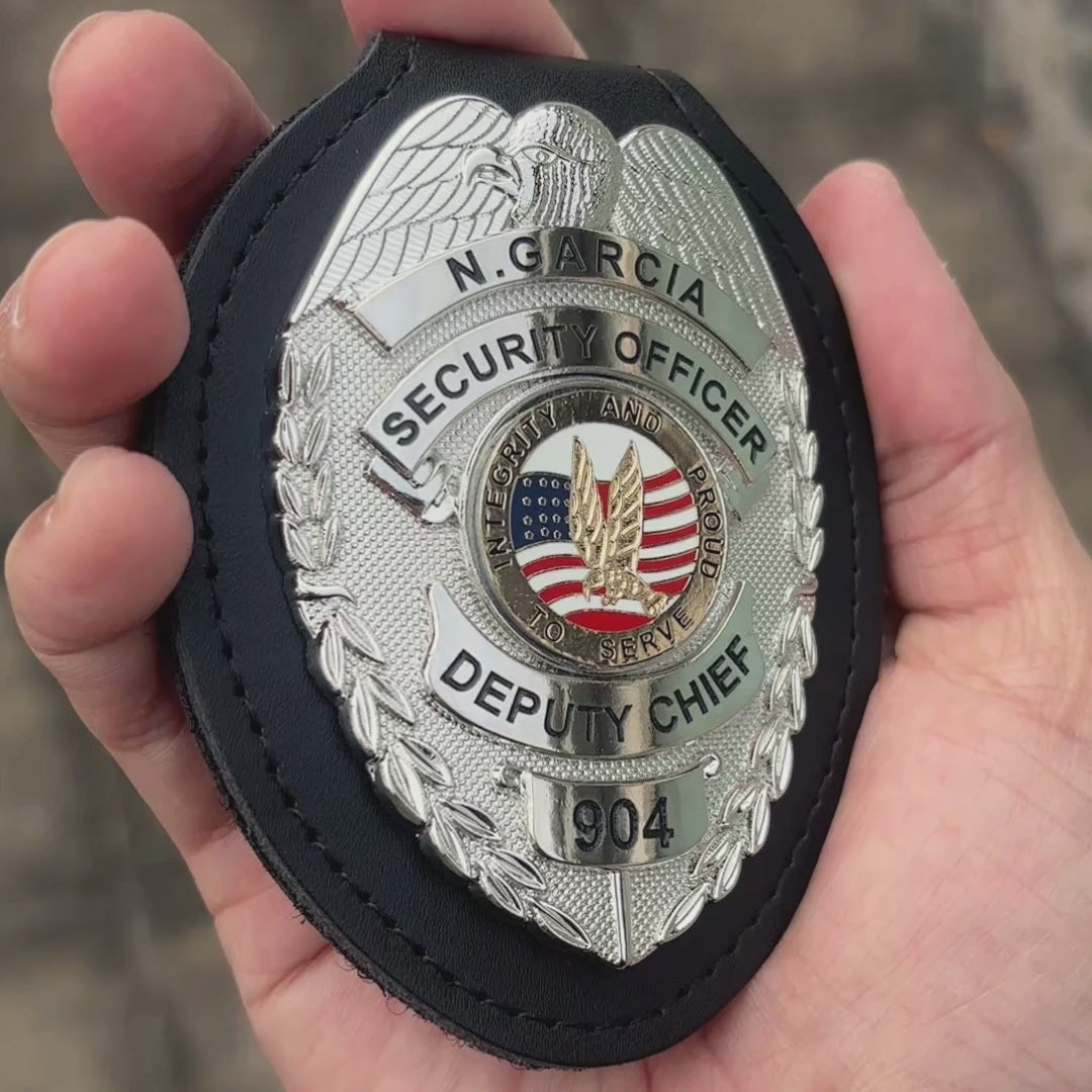 Customizable Badge MA21