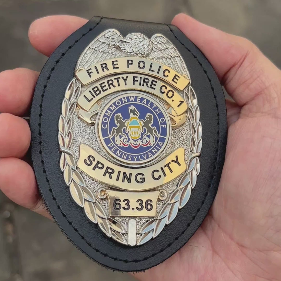 Customizable Badge MA08