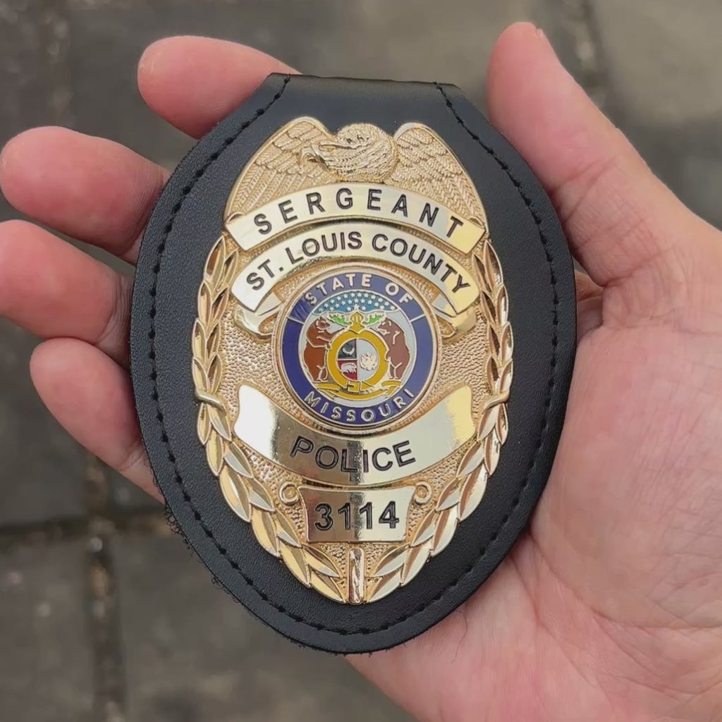 Customizable Badge MA06